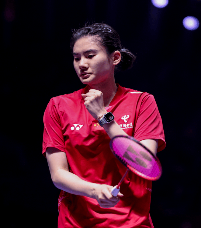 荣耀背后的 荣耀背后的