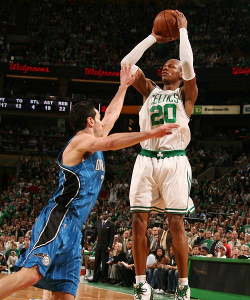 霍福德成为 霍福德成为