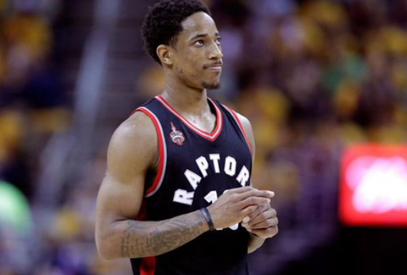 场馆里气氛 场馆里气氛