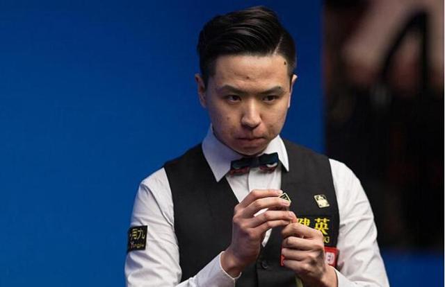 中场组织与 中场组织与