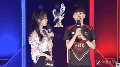 引入强援 引入强援