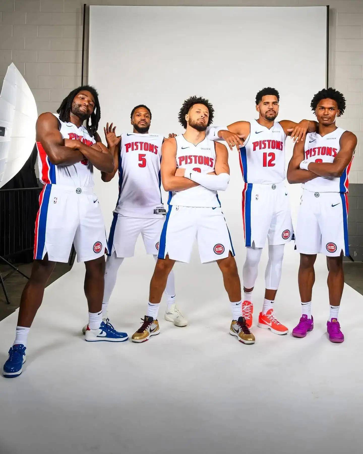 应与社区热 应与社区热